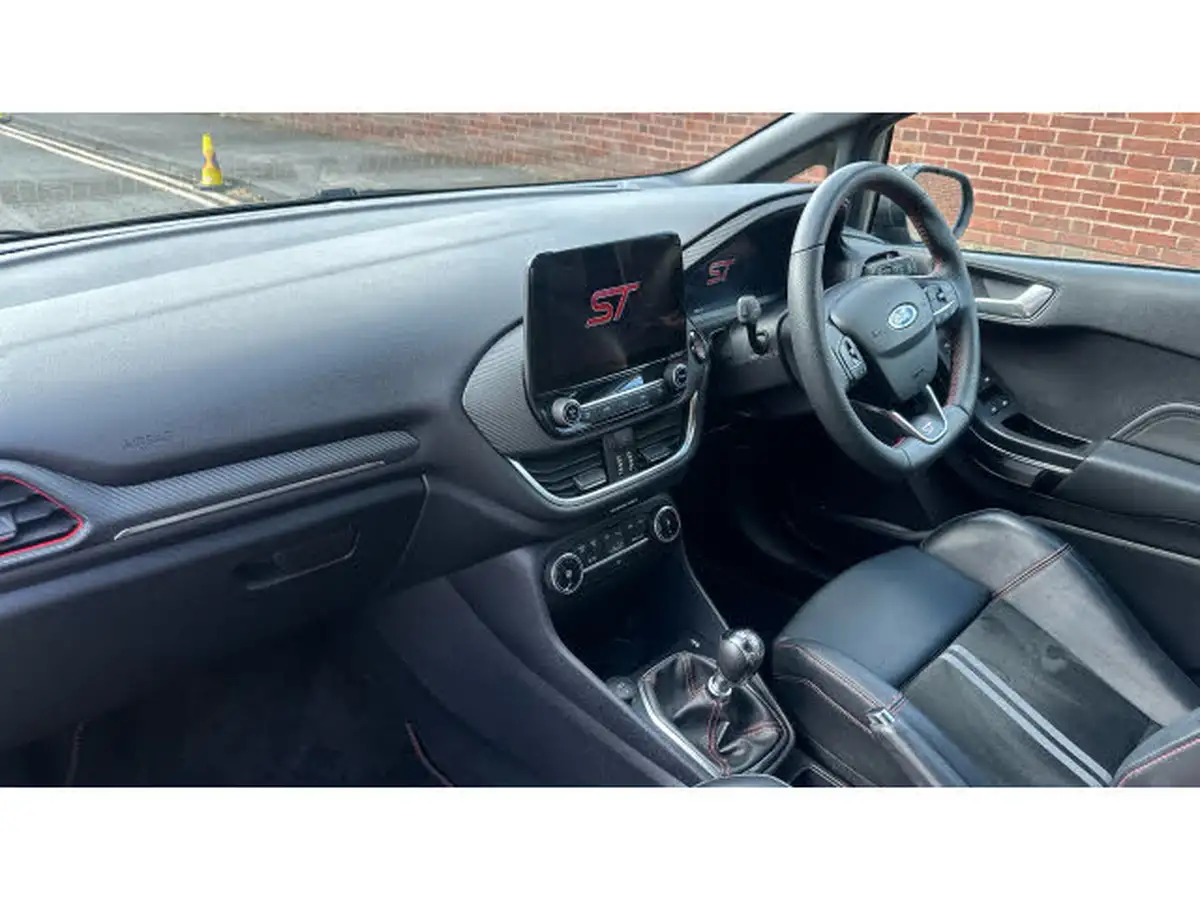 2023-ford-fiesta-15t-st-3-big-8