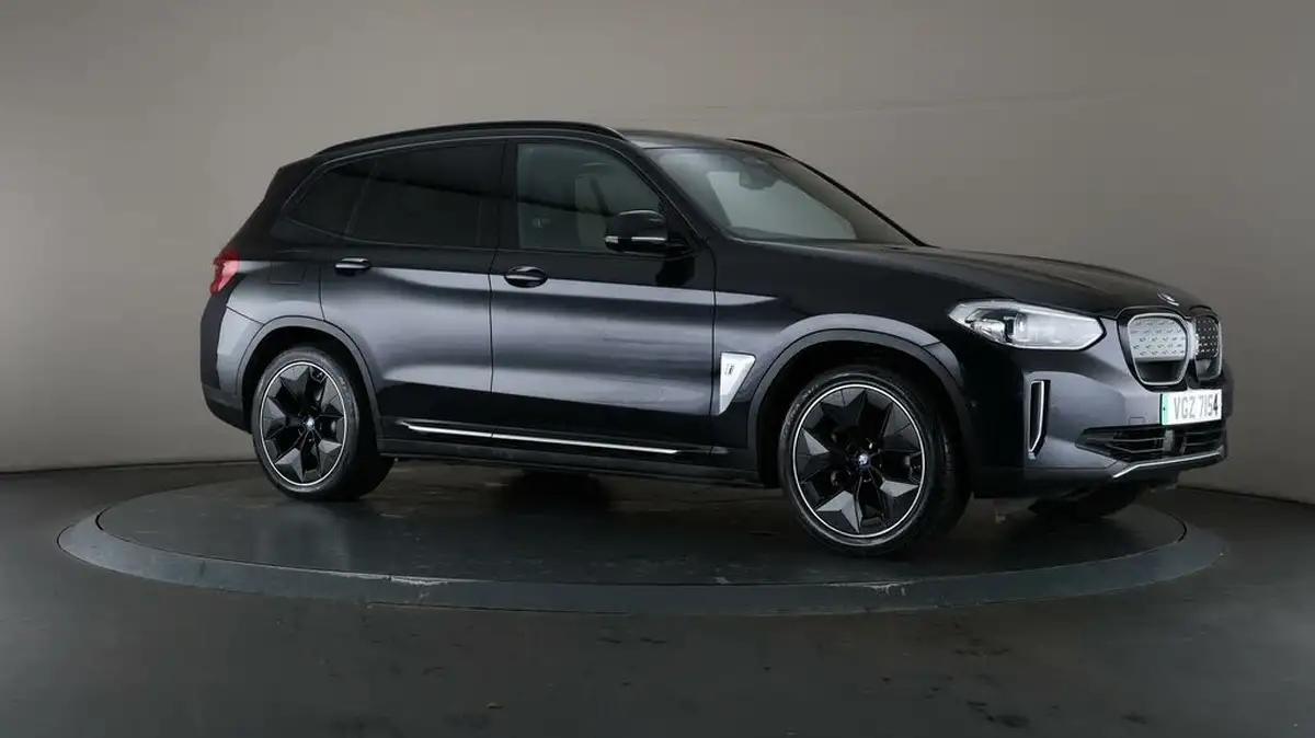 2021-bmw-ix3-e-premier-edition-big-48