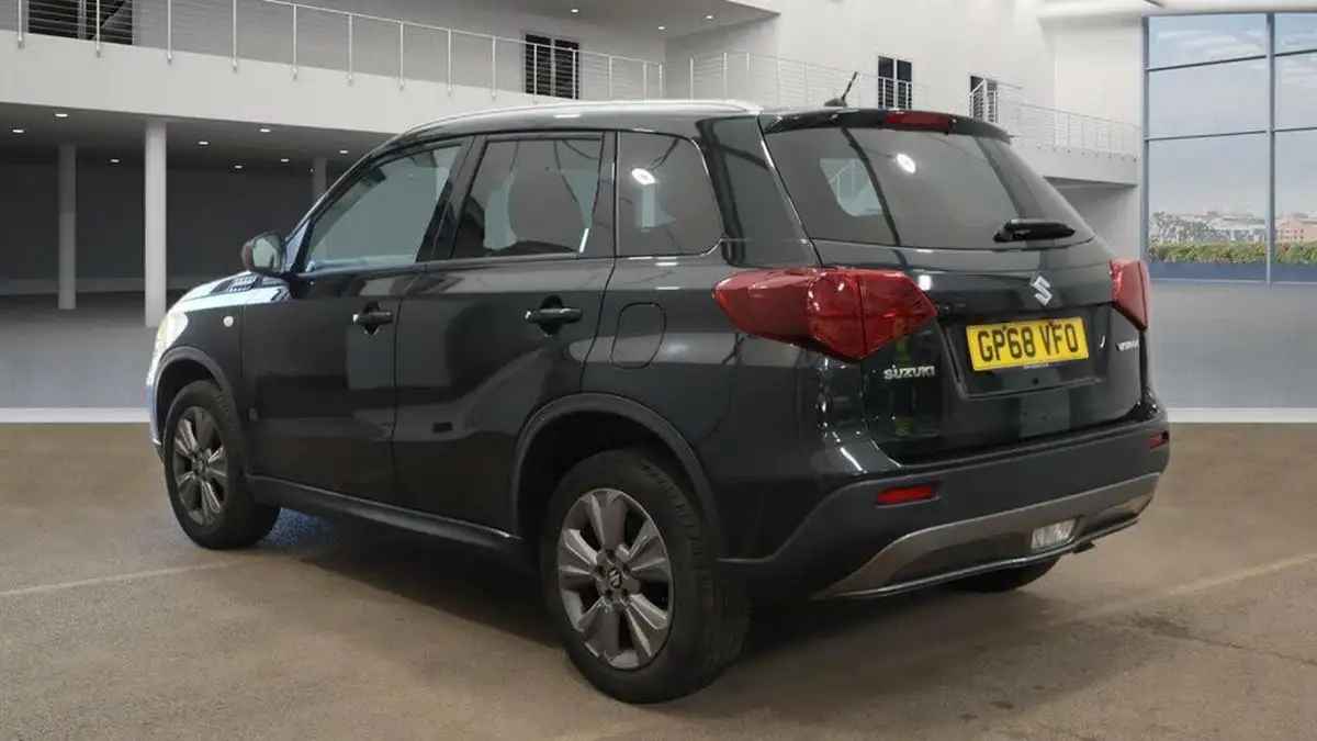 2019-suzuki-vitara-10-boosterjet-sz-t-big-2