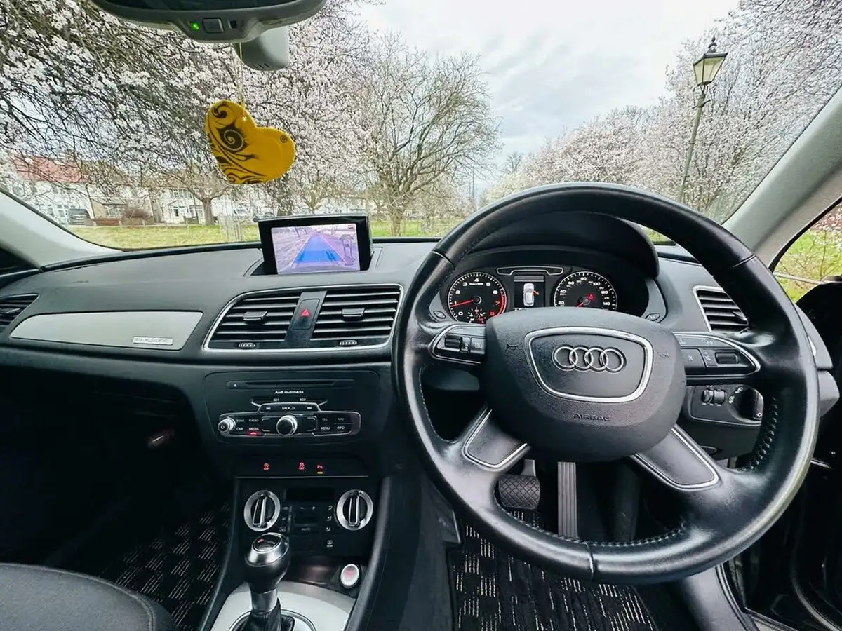 2013-audi-q3-big-20
