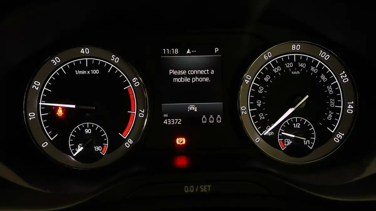2020-skoda-karoq-15-tsi-se-drive-dsg-big-9