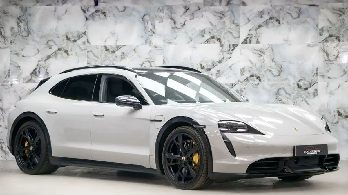 2021-porsche-taycan-e-turbo-s-cross-turismo-awd-big-0