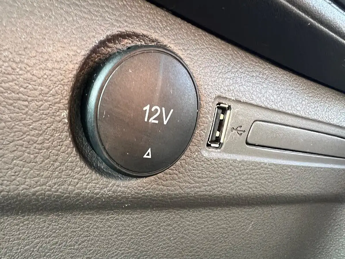 2022-ford-transit-20tdci-350-l4h3-leader-hybrid-130pseu6dt-big-60