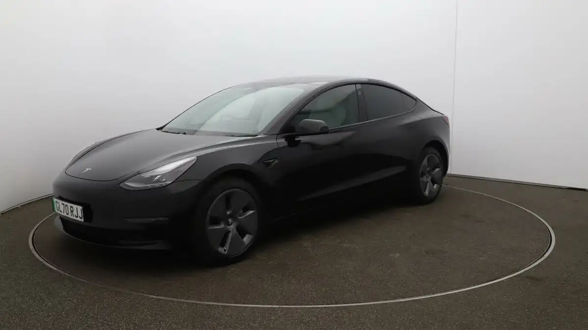 2020-tesla-model-3-e-long-range-big-61