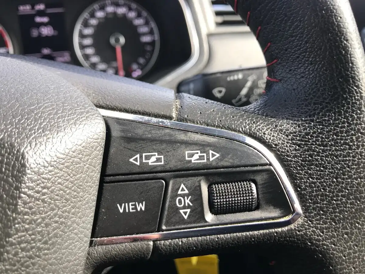 2019-seat-ibiza-10-tsi-fr-115ps-big-24