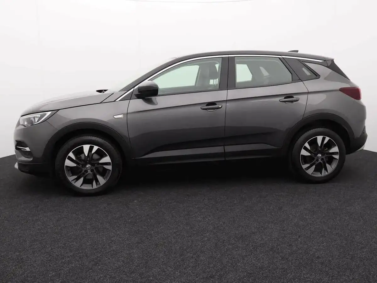 2019-vauxhall-grandland-x-12-sport-nav-auto-big-3