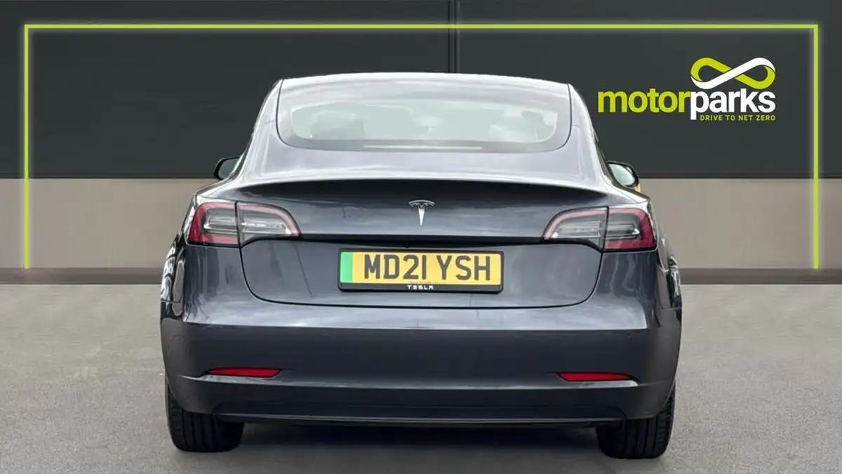 2021-tesla-model-3-e-standard-plus-big-3
