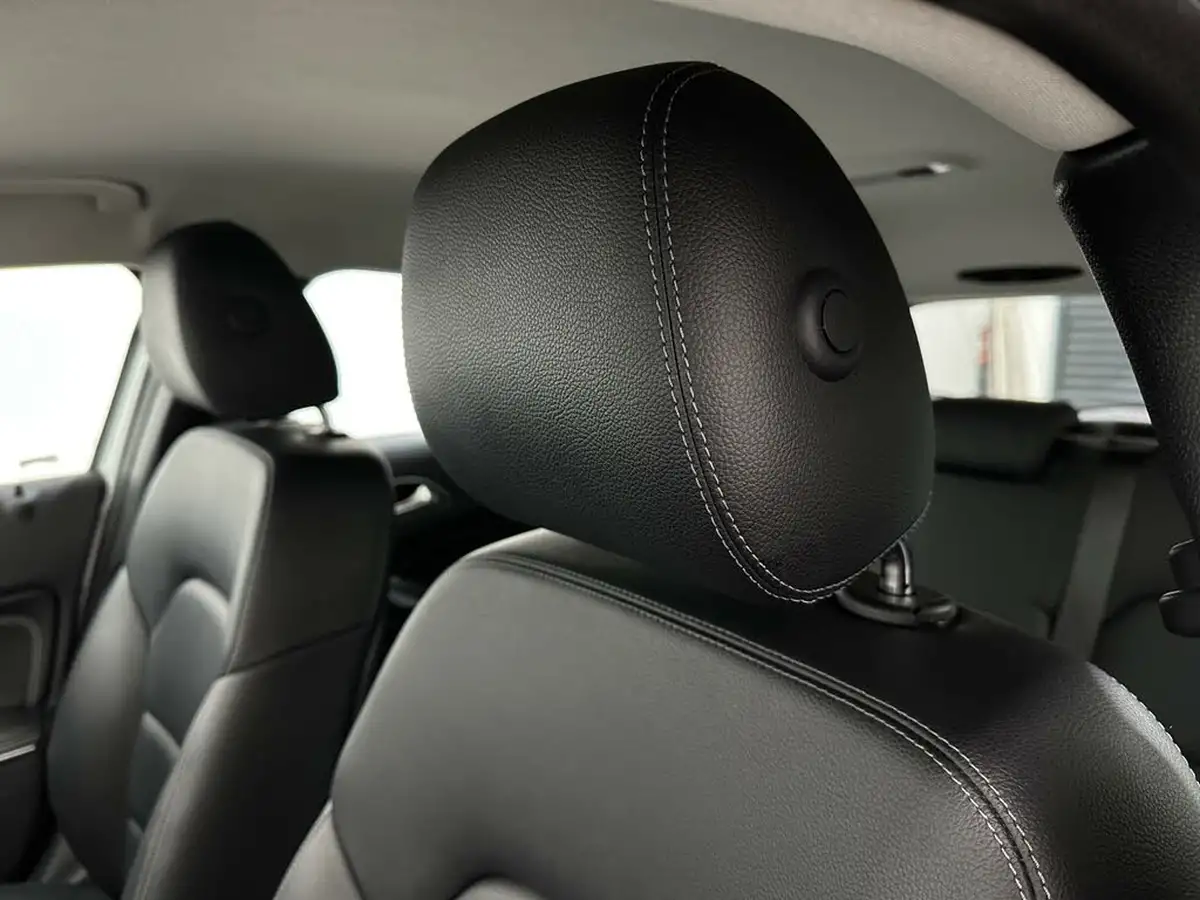 2016-mercedes-benz-a-class-15d-a180d-sport-executivess-7g-dct-big-36