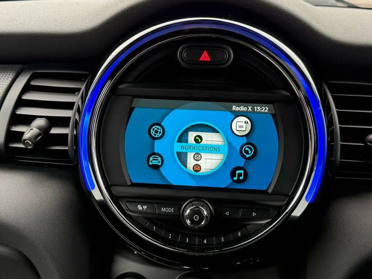 2019-mini-cooper-15-cooper-sport-ss-hatchback-3d-big-17