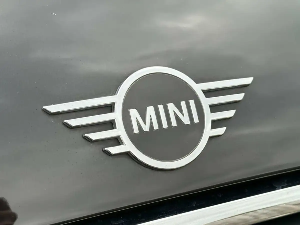 2019-mini-cooper-15-cooper-sport-ss-hatchback-3d-big-41