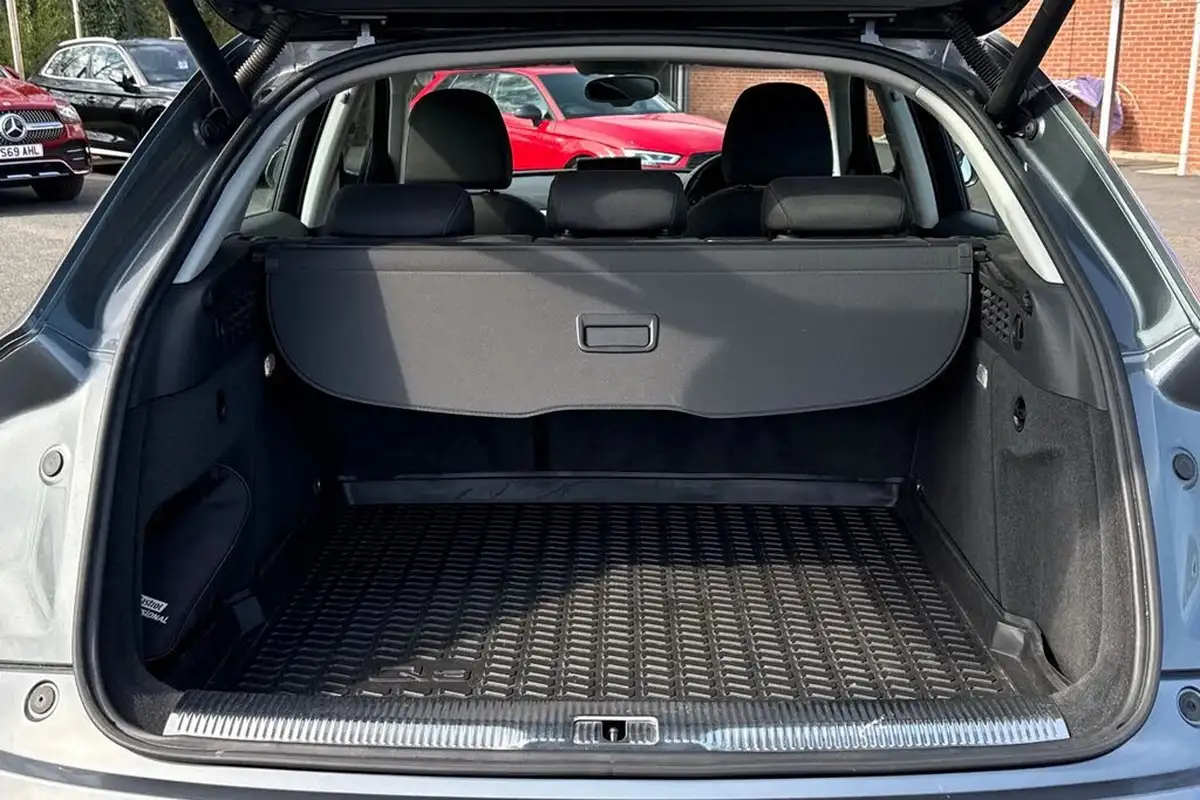 2015-audi-q3-20-tdi-quattro-se-150ps-big-5