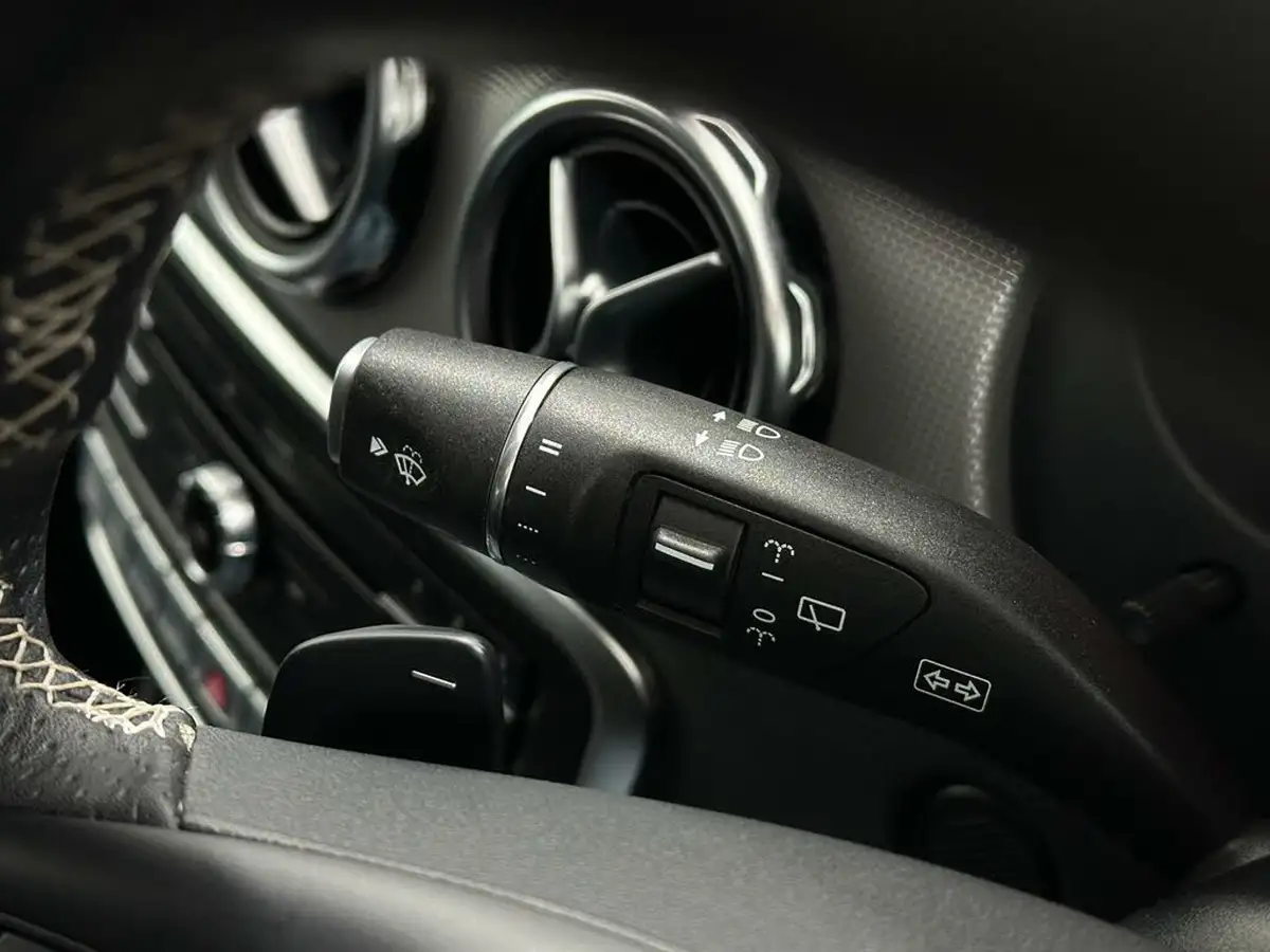 2017-mercedes-benz-gla-class-21d-gla-220d-sport-premiumss-big-11