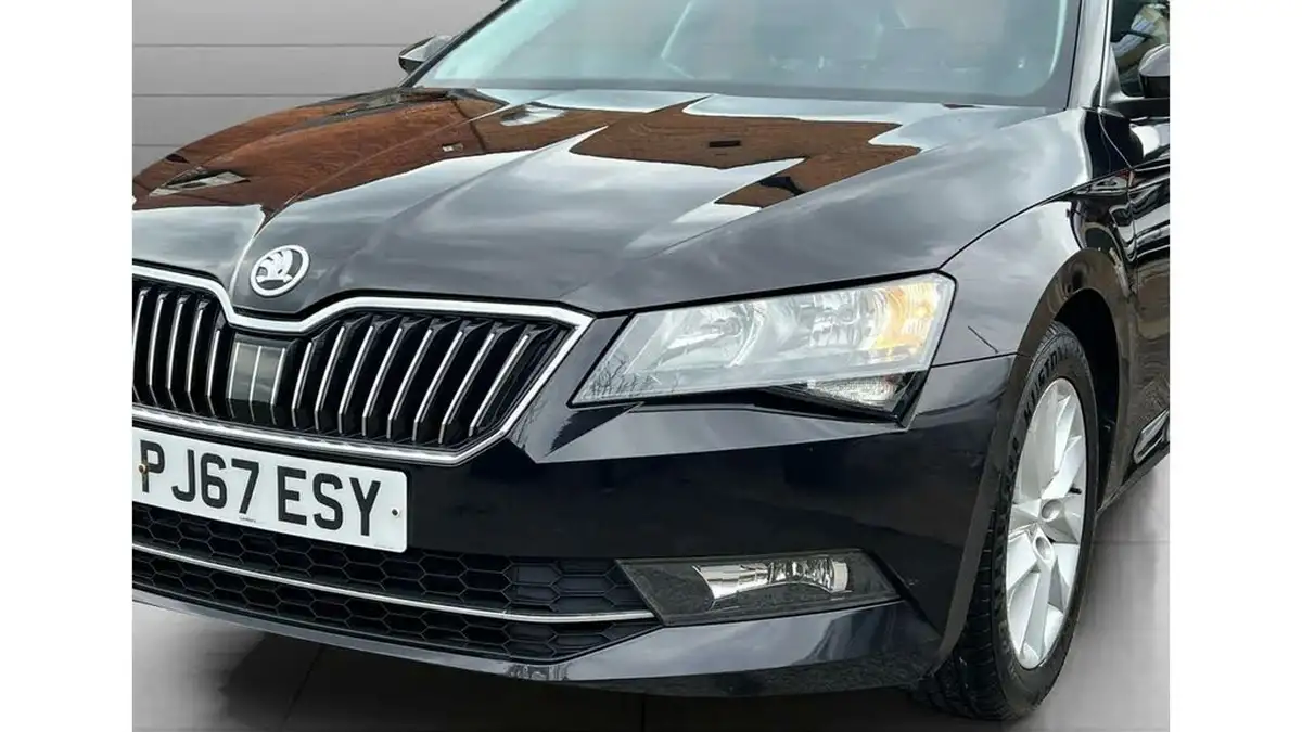 2017-skoda-superb-14-tsi-act-se-hatchback-dsg-big-17
