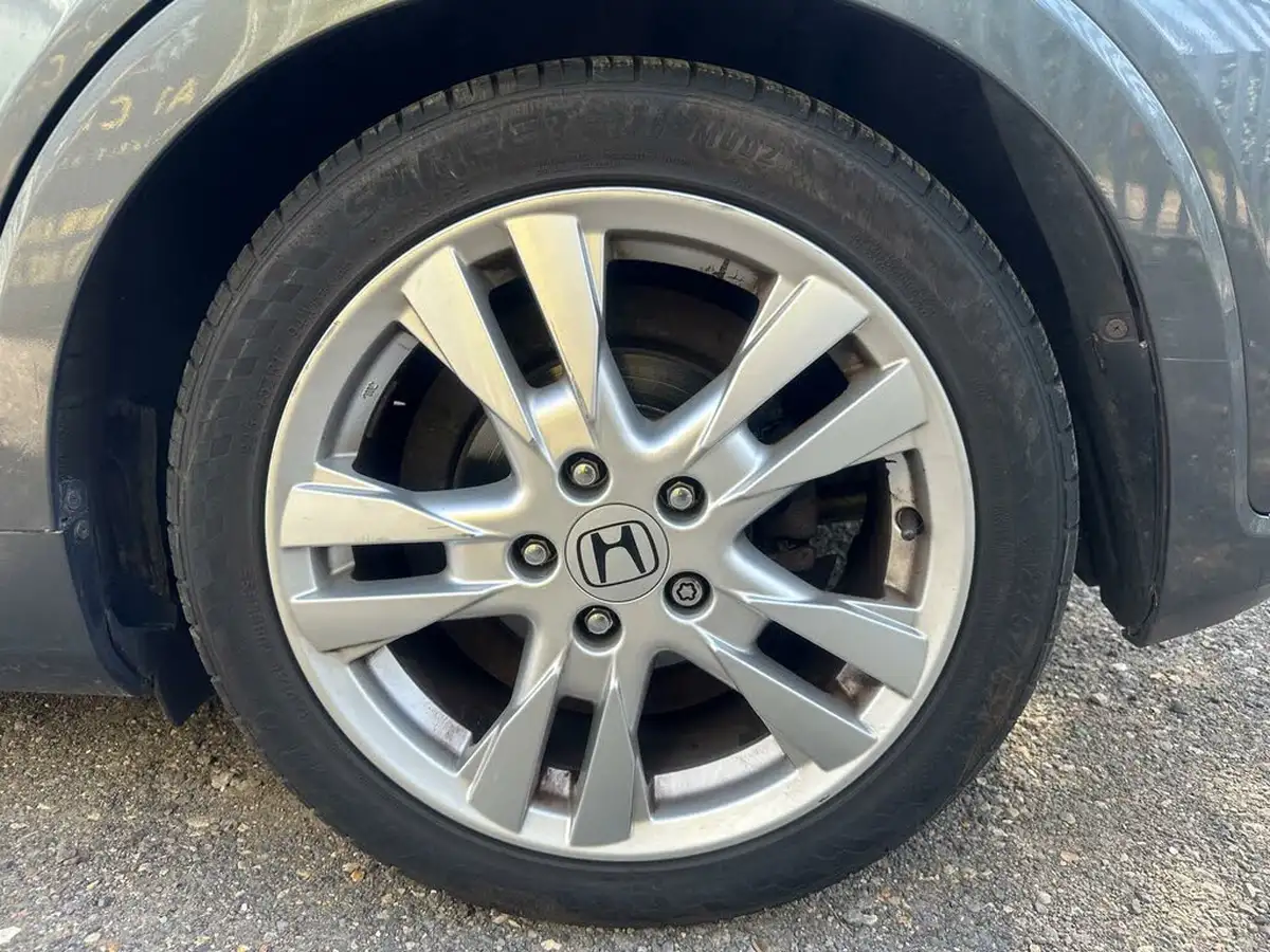 2010-honda-civic-18-es-t-big-41