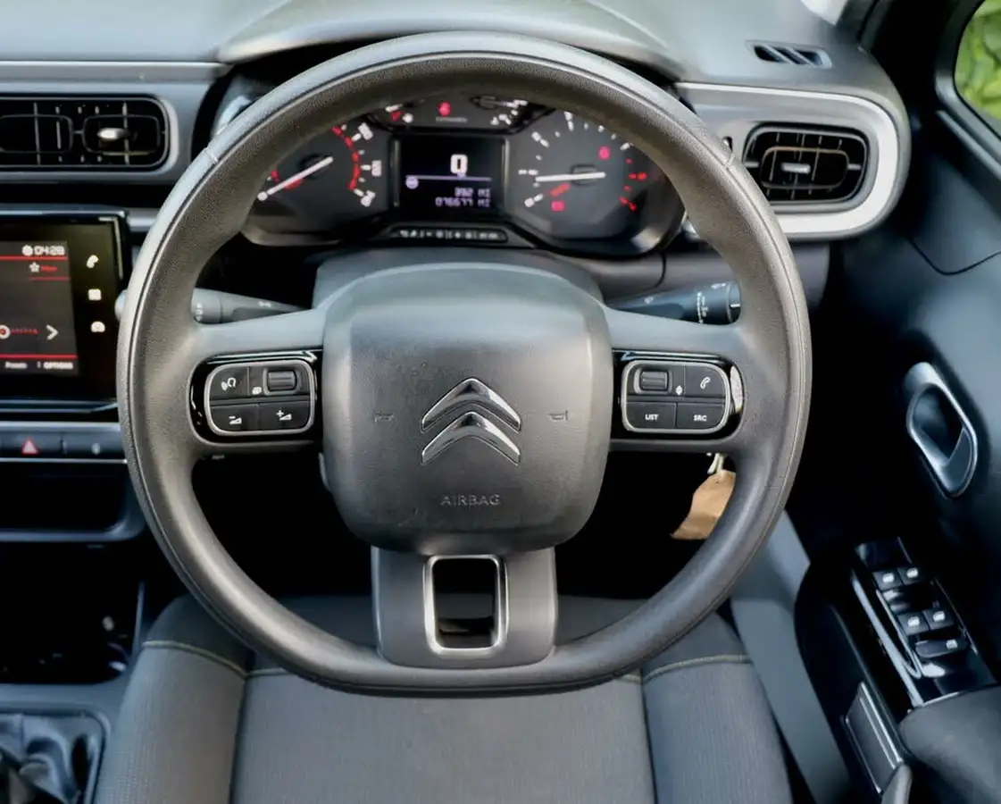 2017-citroen-c3-12-puretech-feel-82ps-big-20