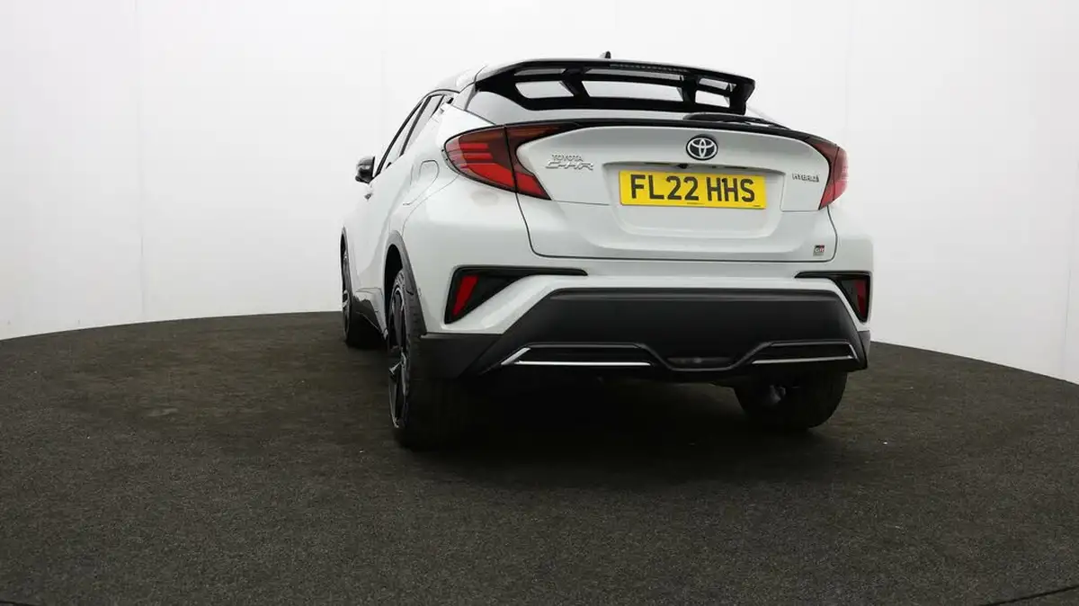 2022-toyota-c-hr-18-vvt-i-gr-sport-big-23