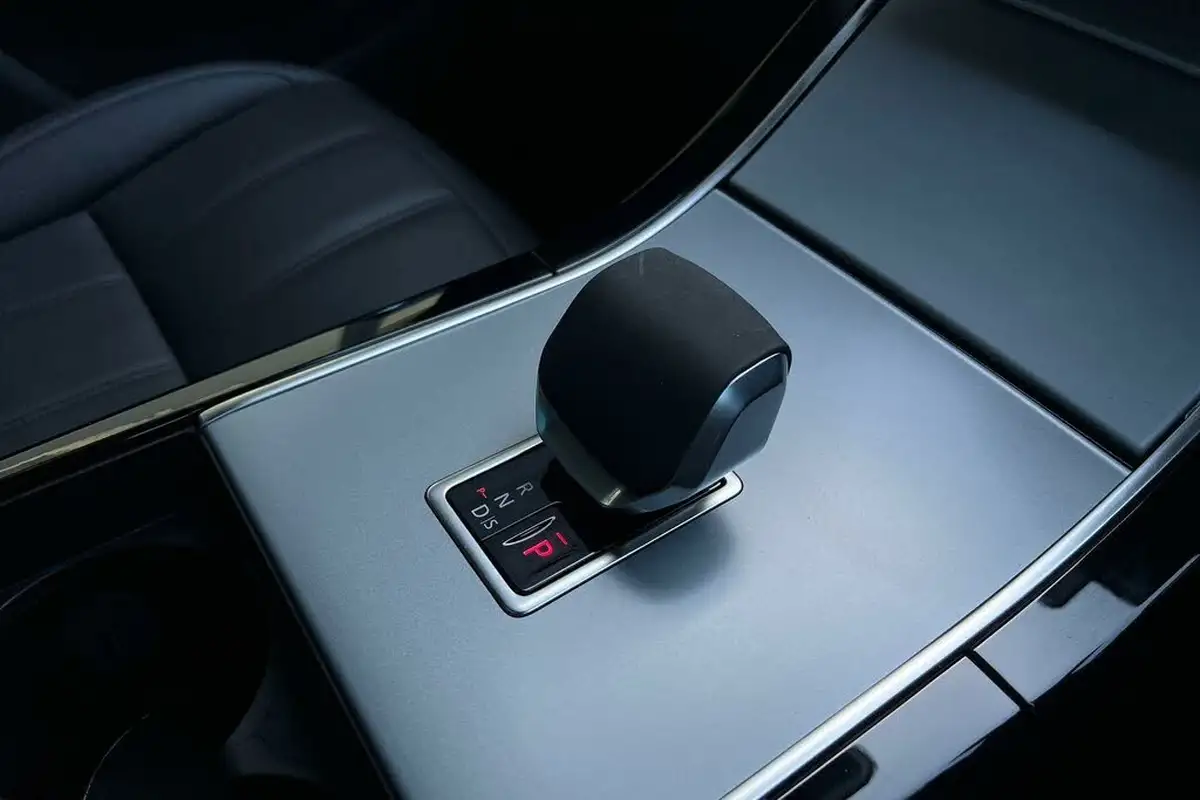 2024-land-rover-range-rover-evoque-20-d200-s-big-21