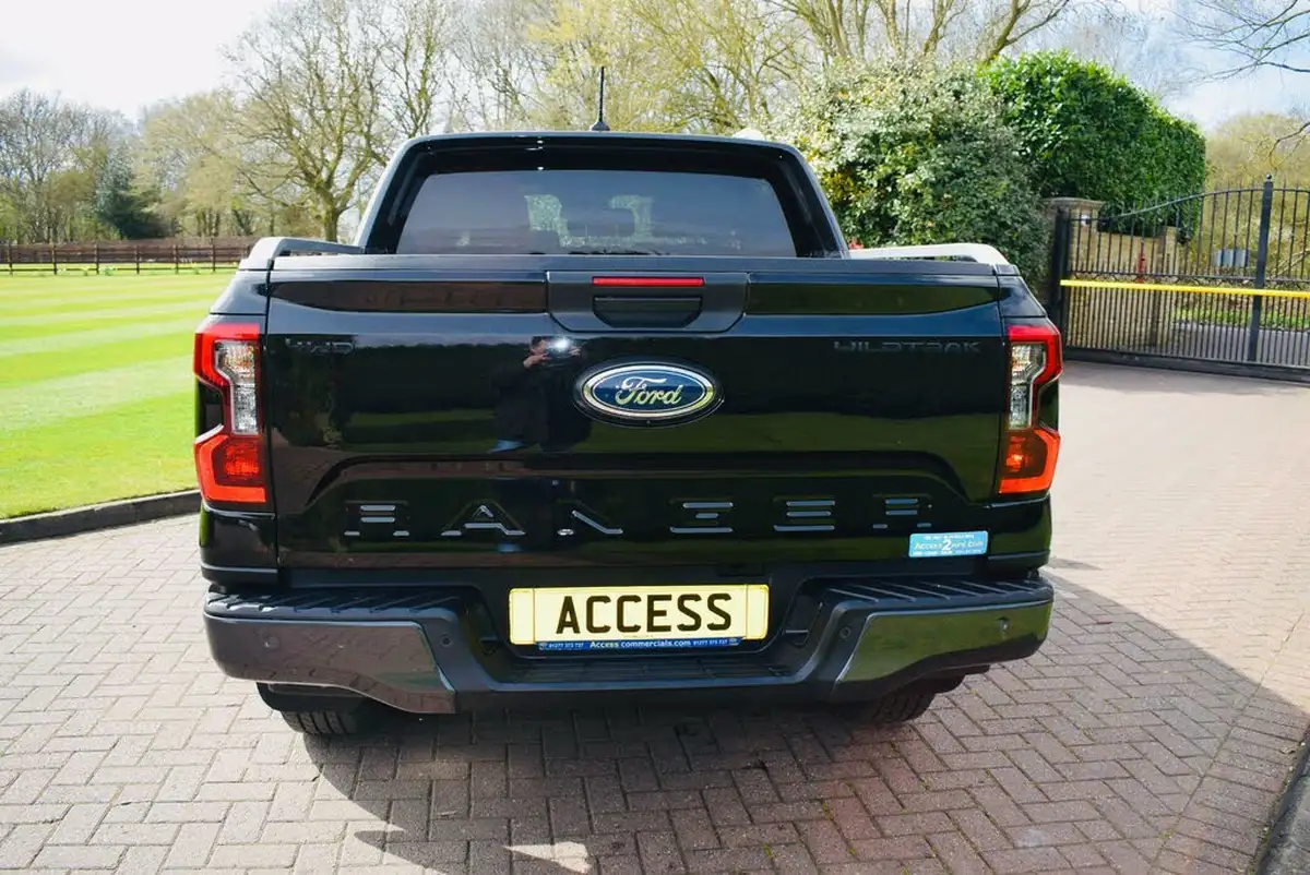 2023-ford-ranger-20-ecoblue-wildtrak-double-cab-big-4