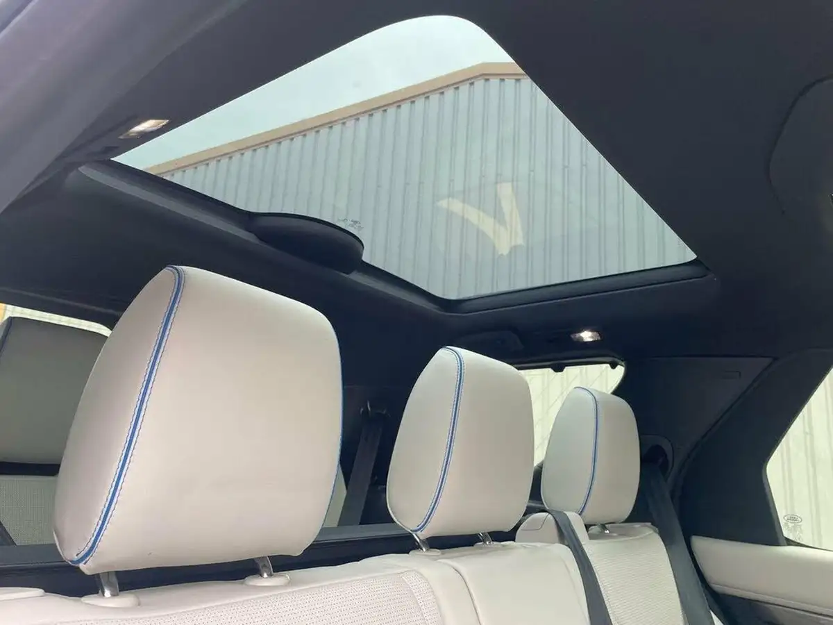 2019-land-rover-discovery-30-sd-v6-hse-luxury-big-7
