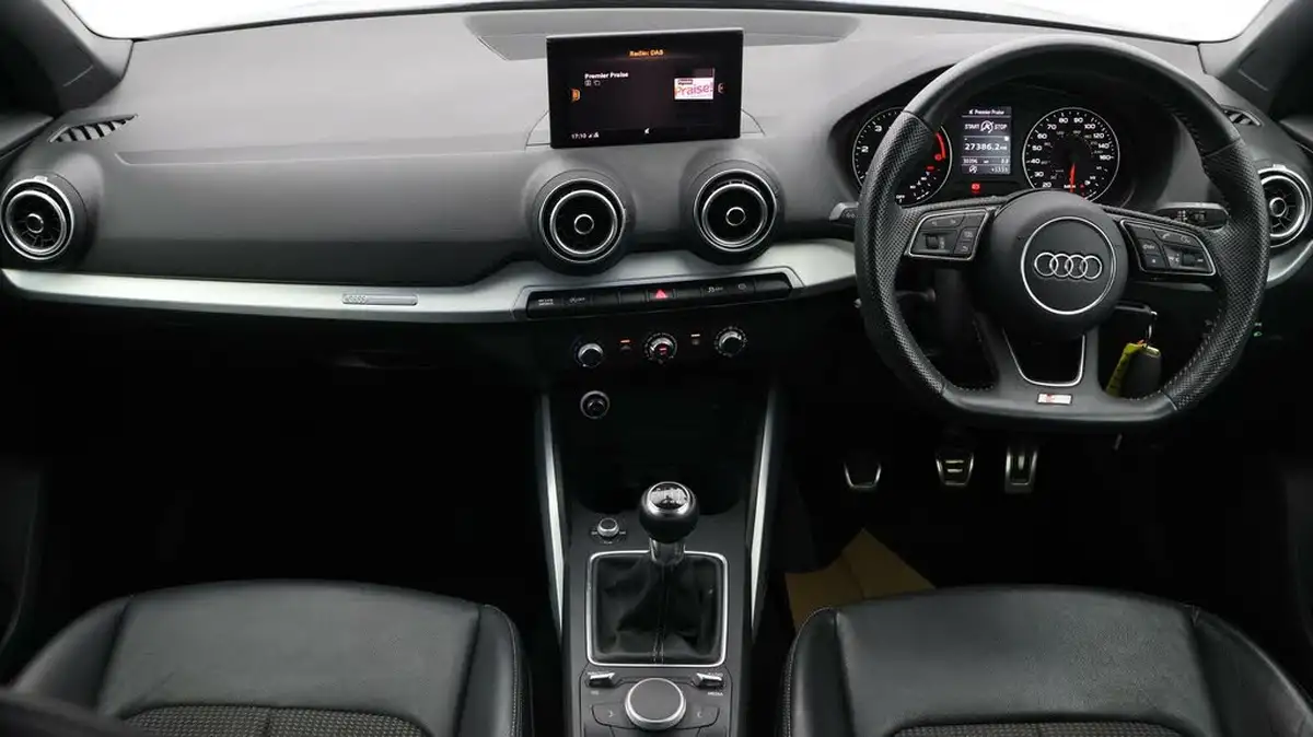 2019-audi-q2-16-30-tdi-s-line-big-12