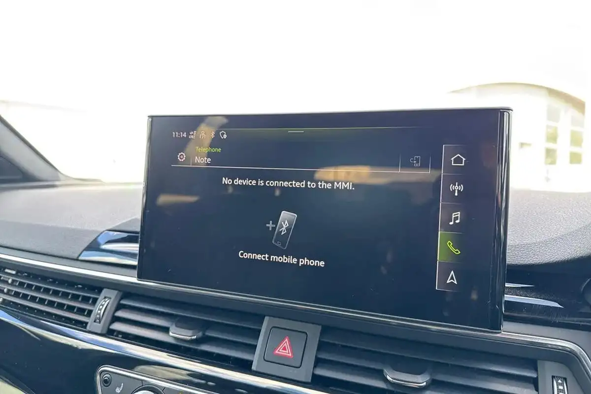 2024-audi-a4-avant-20-35-tdi-black-edition-big-55
