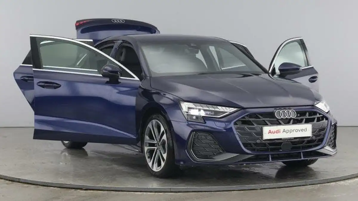 2024-audi-a3-15-35-tfsi-s-line-saloon-4d-big-8