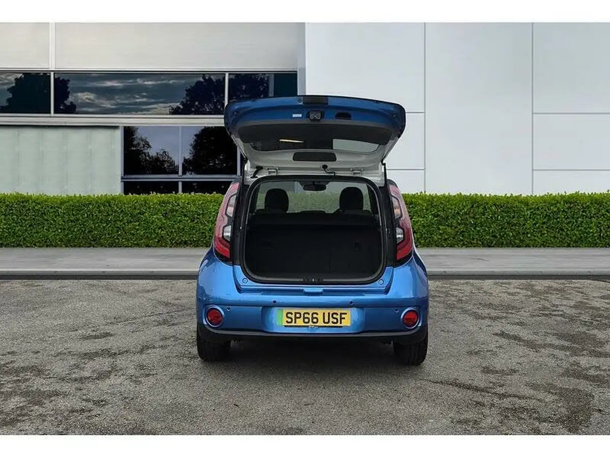 2016-kia-soul-ev-ev-big-32