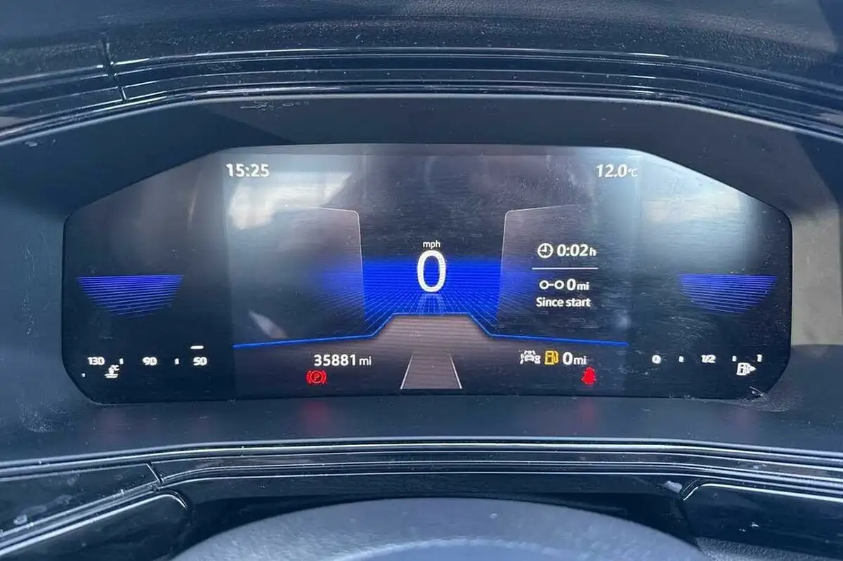 2022-volkswagen-t-cross-10-tsi-black-edition-110ps-big-15