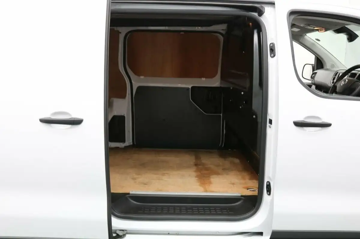 2023-vauxhall-vivaro-15td-2900-l2h1-prime-big-12