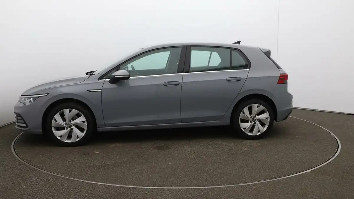 2020-volkswagen-golf-15-tsi-style-130ps-hatchback-big-4