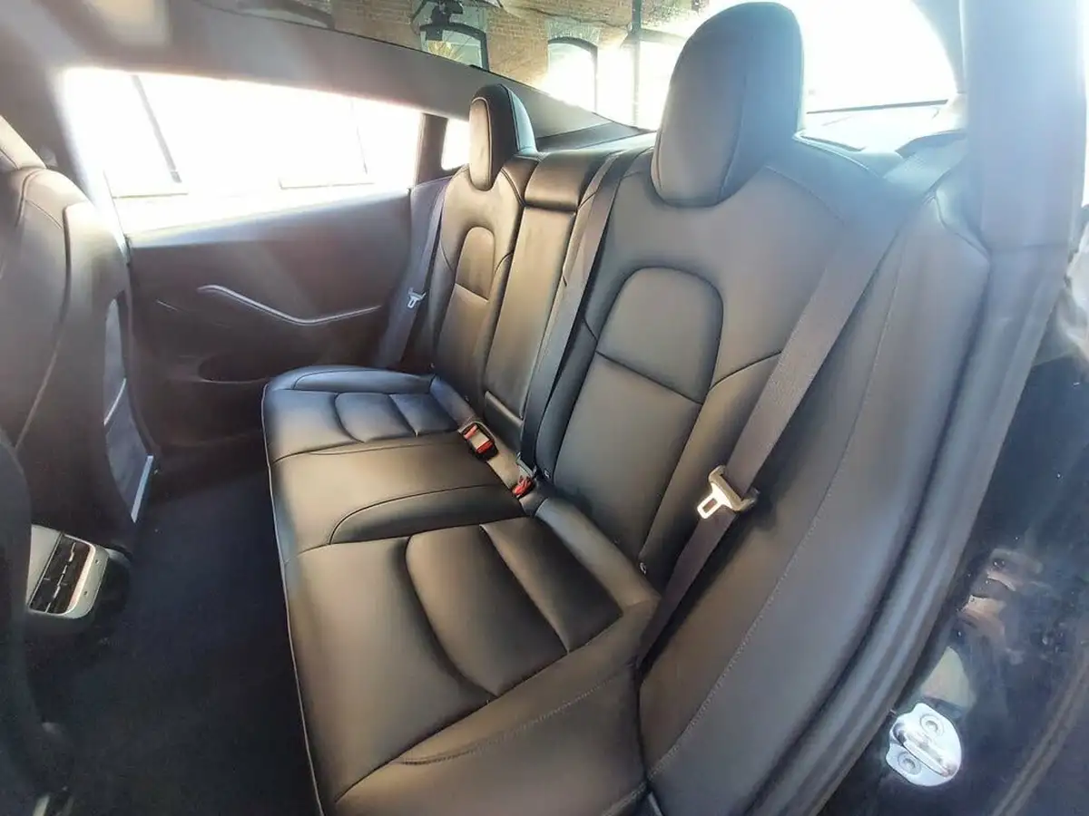 2021-tesla-model-3-e-long-range-4x4-big-21