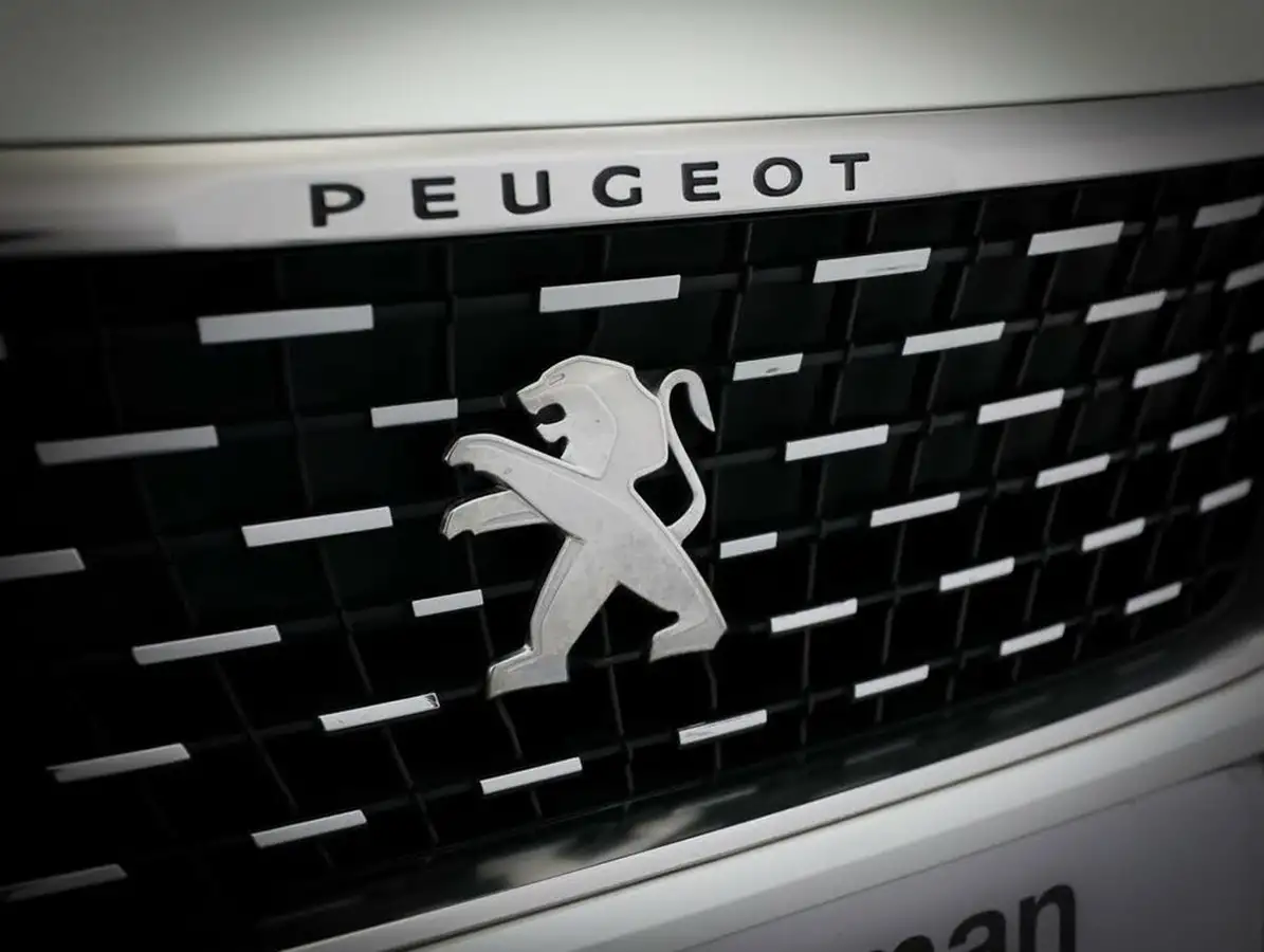 2020-peugeot-5008-suv-15-bluehdi-gt-line-eat8-big-10