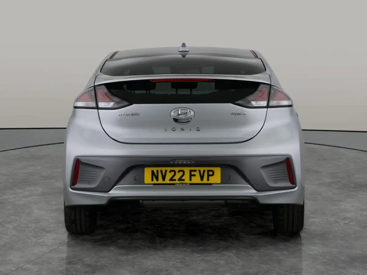 2022-hyundai-ioniq-16-gdi-premium-se-hybrid-big-9