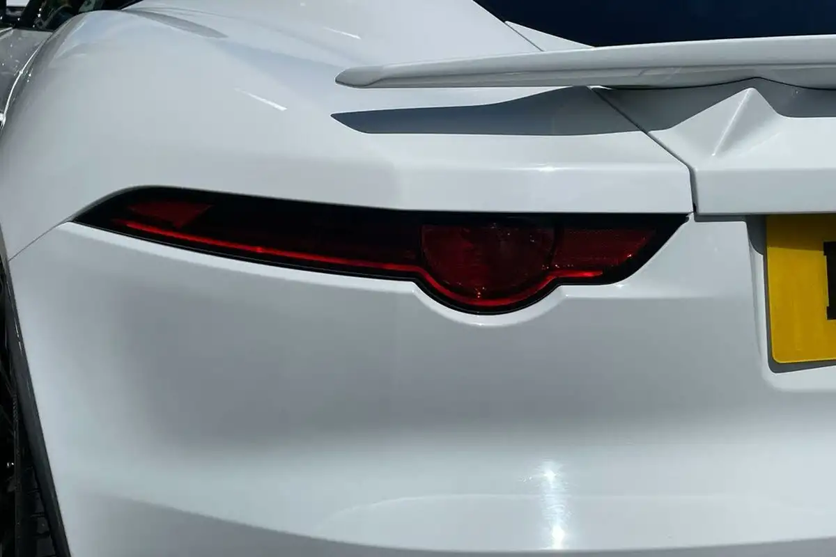 2019-jaguar-f-type-20-i4-r-dynamic-ss-coupe-big-21