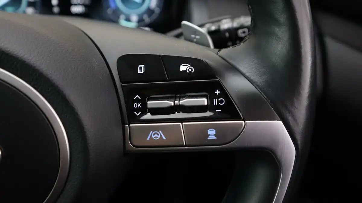 2022-hyundai-tucson-16-t-gdi-premium-230ps-hybrid-auto-big-23