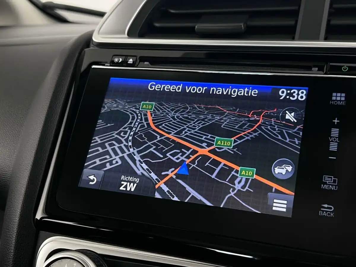 2019-honda-jazz-13-i-vtec-se-navi-cvt-big-20