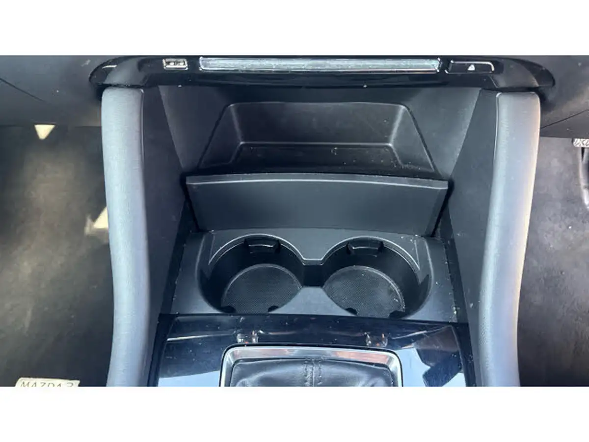 2020-mazda-mazda3-20-se-l-lux-122ps-hatchback-5d-big-30