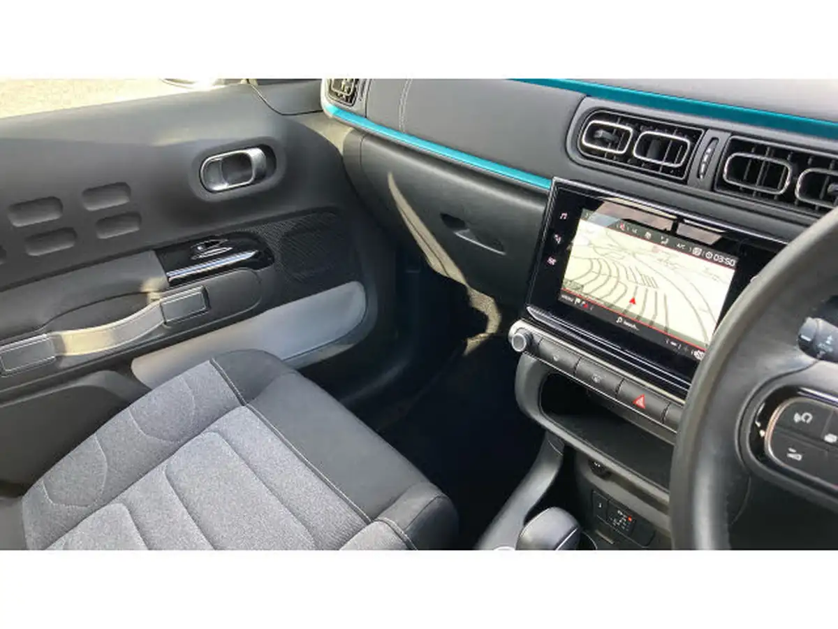 2022-citroen-c3-12-puretech-shine-plus-110ps-ss-eat6-big-13