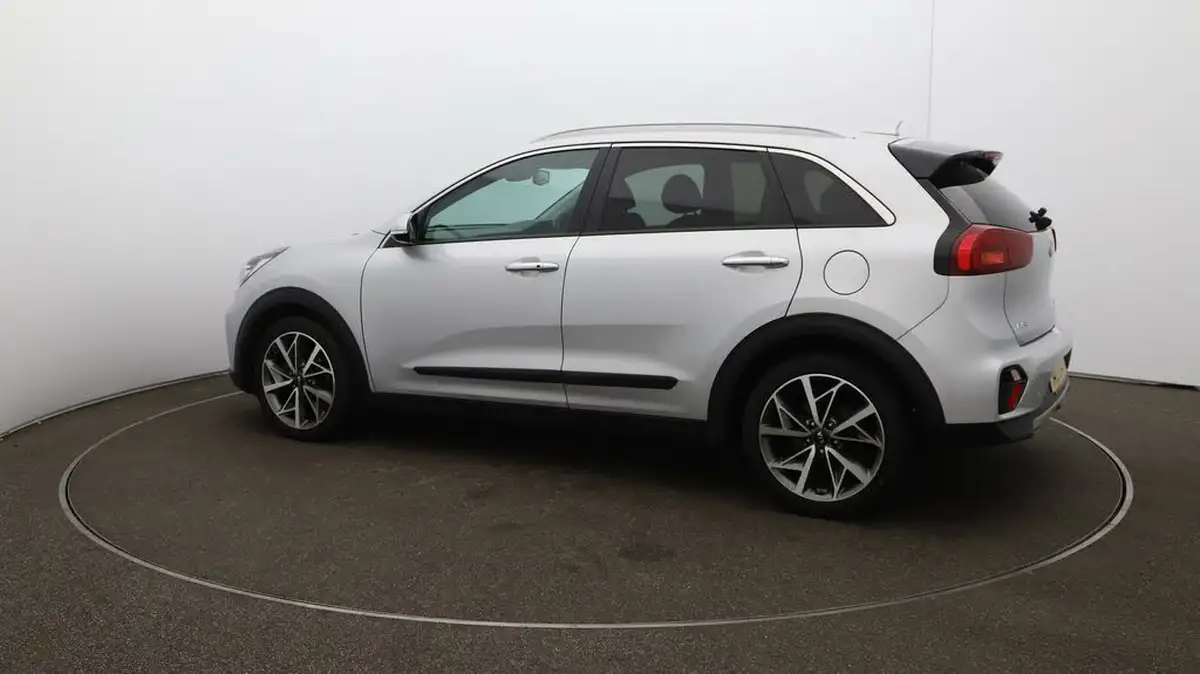 2021-kia-niro-16-gdi-4-132kwh-big-41