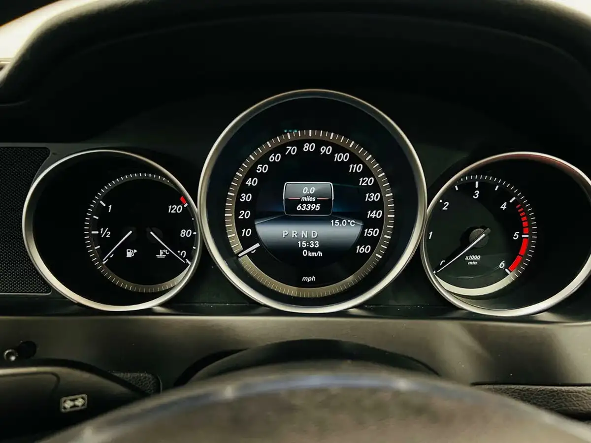 2014-mercedes-benz-c-class-21cdi-c200-cdi-executive-se-134bhp-saloon-4d-7g-tronic-plus-big-25