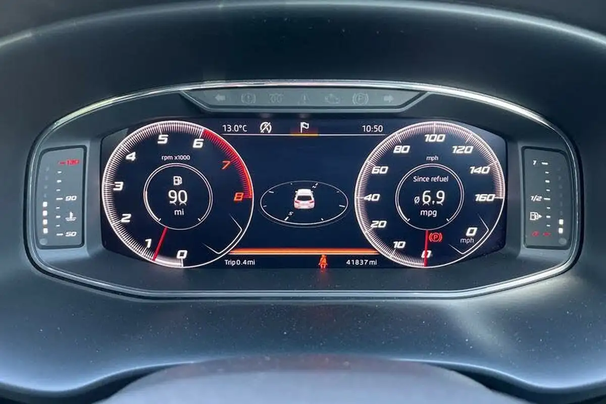 2020-seat-leon-15-tsi-evo-fr-black-edition-130ps-hatchback-big-12