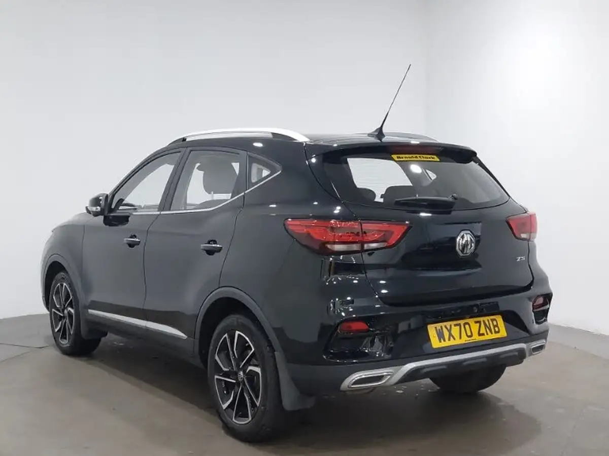 2021-mg-zs-suv-15-vti-tech-exclusive-big-1