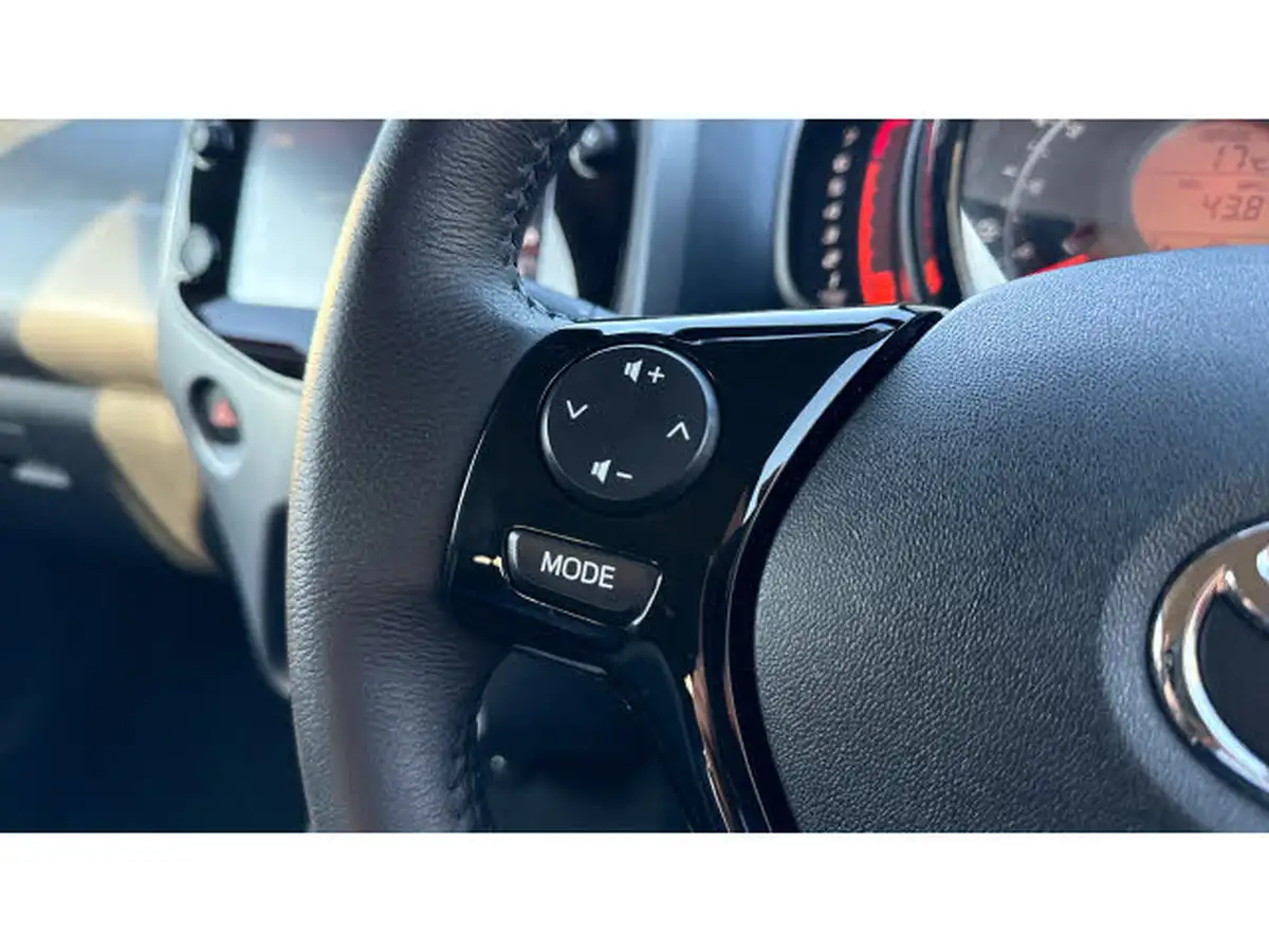 2020-toyota-aygo-10-vvt-i-x-trend-tss-big-27