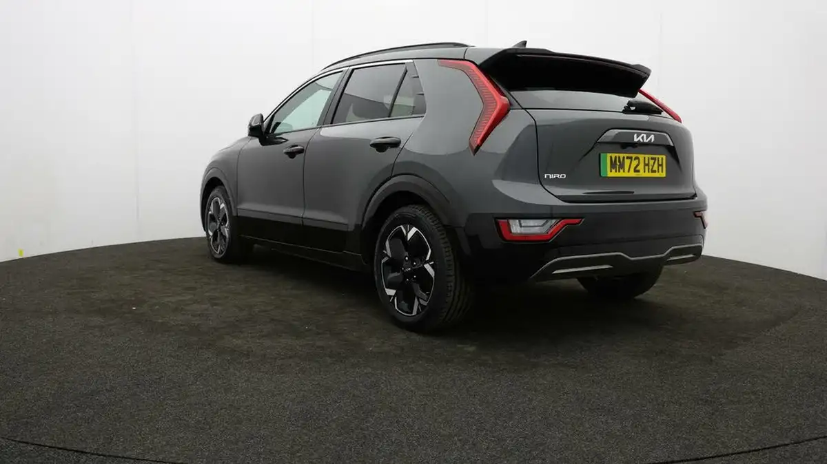 2023-kia-niro-ev-e-4-big-69