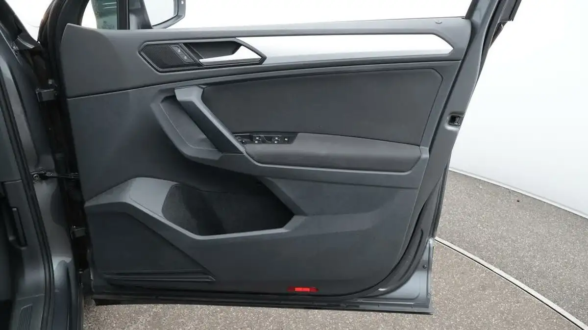 2019-volkswagen-tiguan-20tdi-match-150ps-dsg-big-15