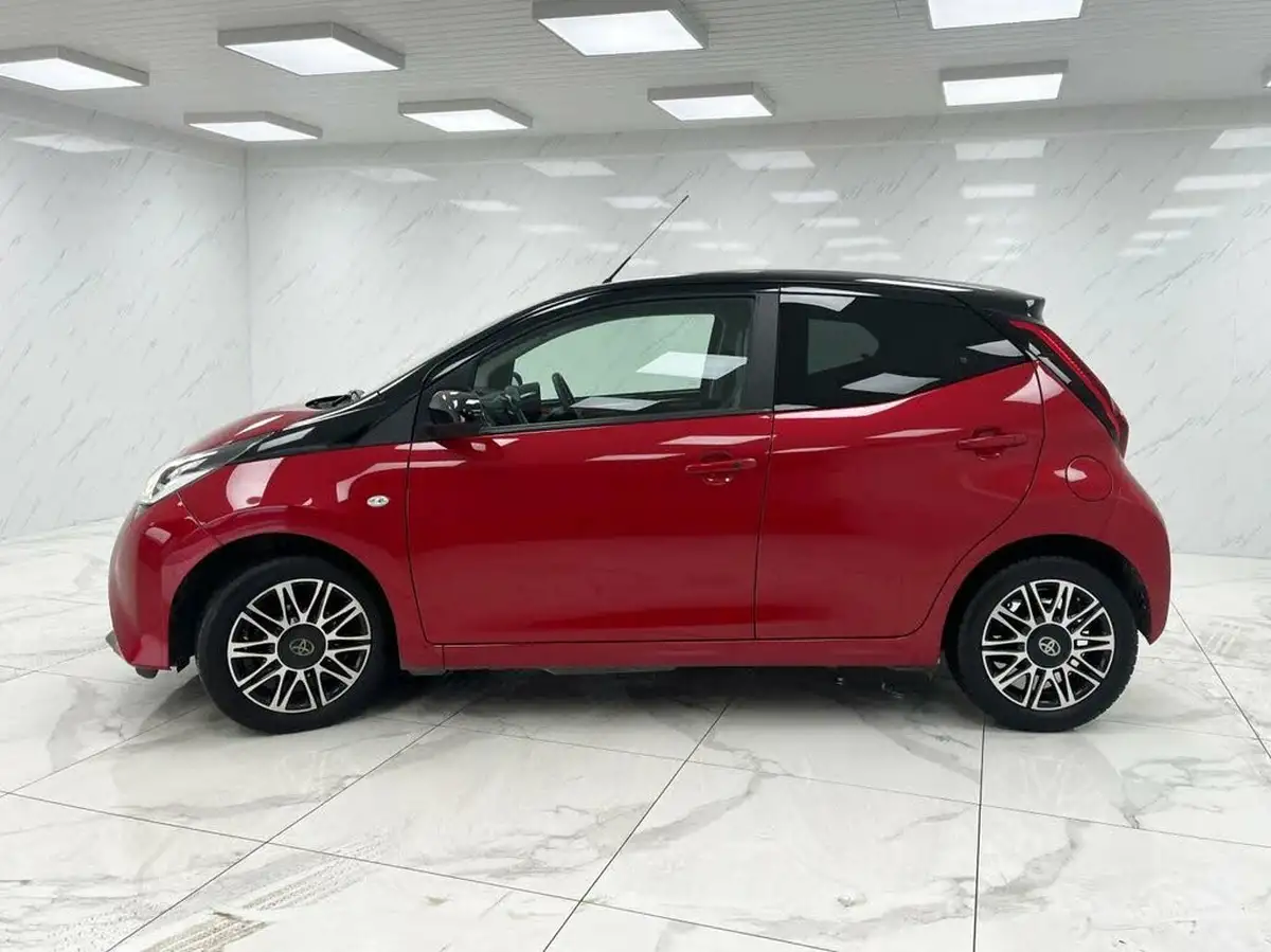 2021-toyota-aygo-10-vvt-i-x-clusiv-big-10