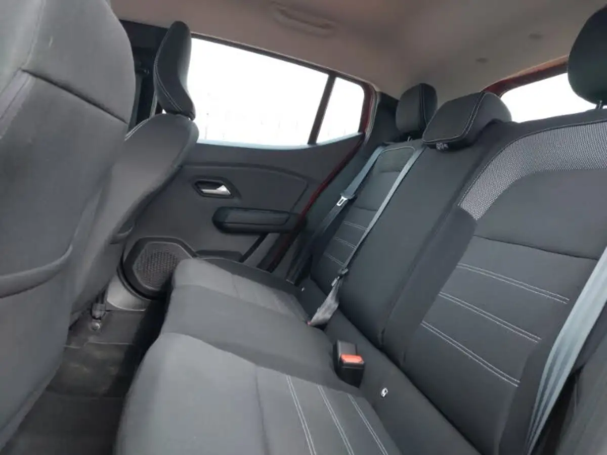2022-dacia-sandero-10-tce-comfort-90bhp-big-5