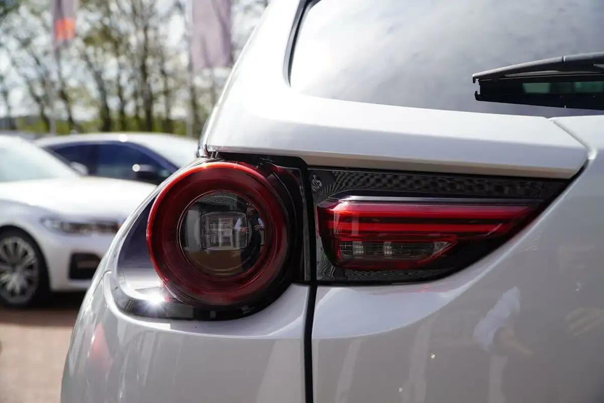 2023-mazda-mx-30-e-exclusive-line-145ps-0cc-big-62