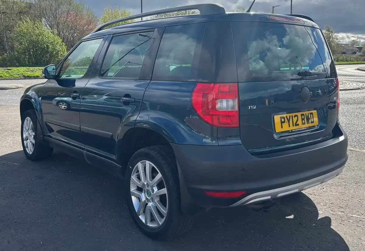 2012-skoda-yeti-14-elegance-big-2