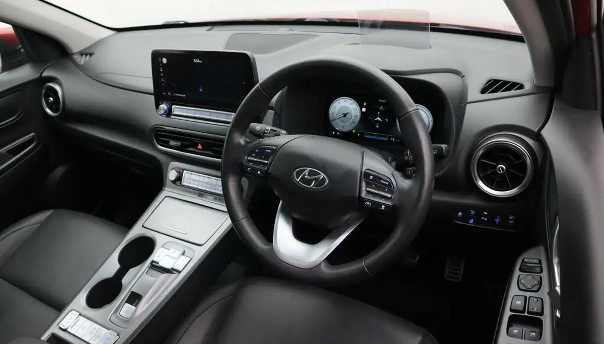 2021-hyundai-kona-e-ultimate-big-8